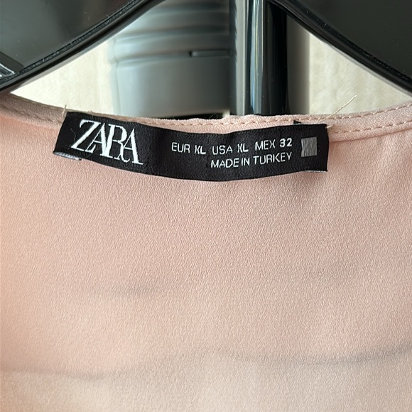 New Zara ruffle blouse, Size XL - Picture 3 of 7